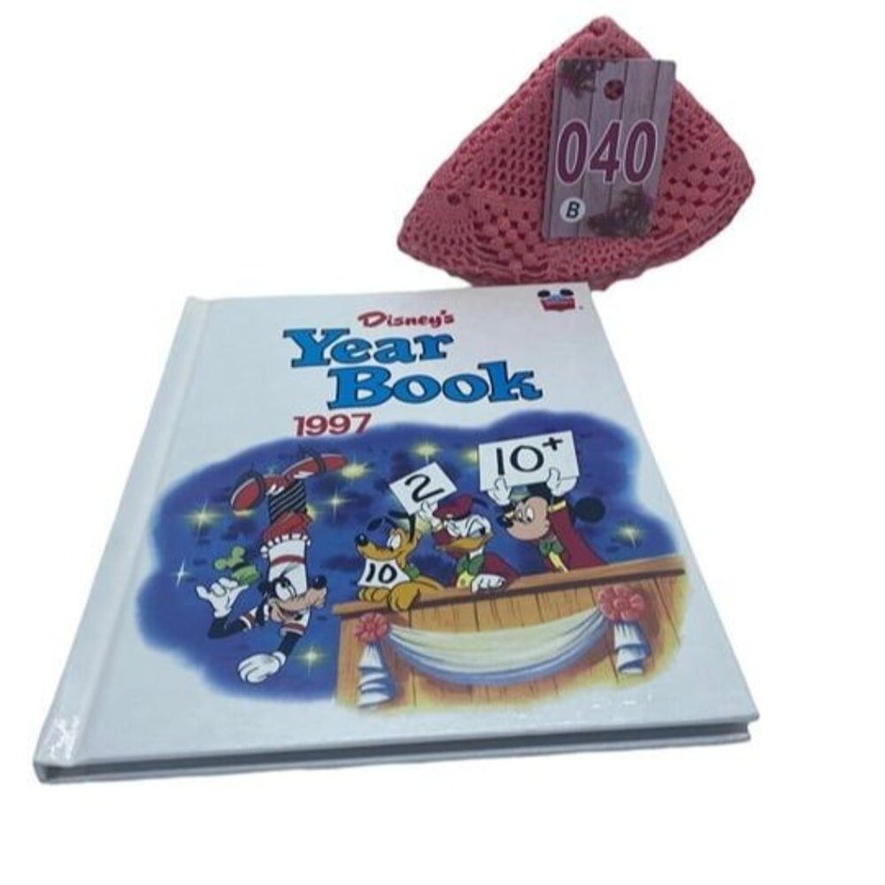 Vintage Disney's Collectors Year Book 1997